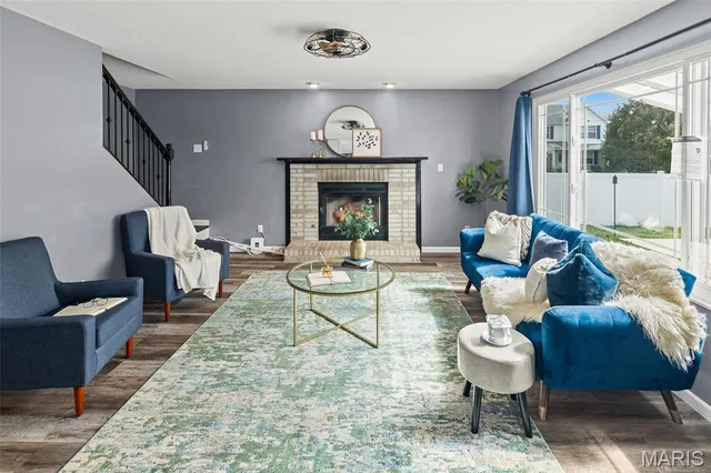 $395,000 | 323 Moultrie Lane, O'Fallon, IL 62269