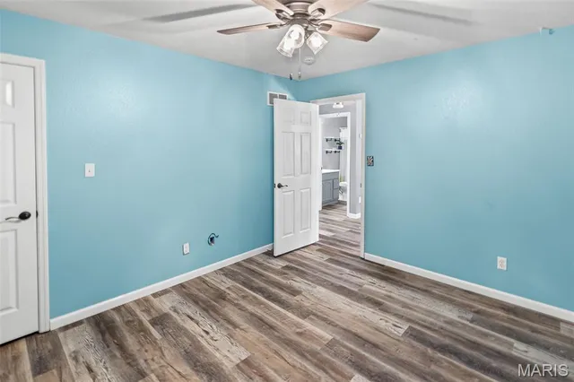 $395,000 | 323 Moultrie Lane, O'Fallon, IL 62269