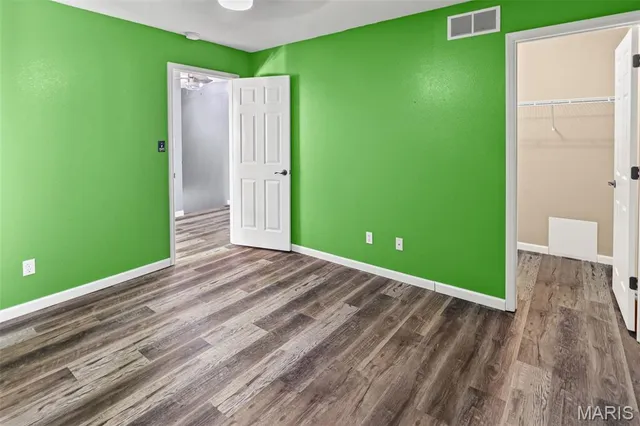 $395,000 | 323 Moultrie Lane, O'Fallon, IL 62269