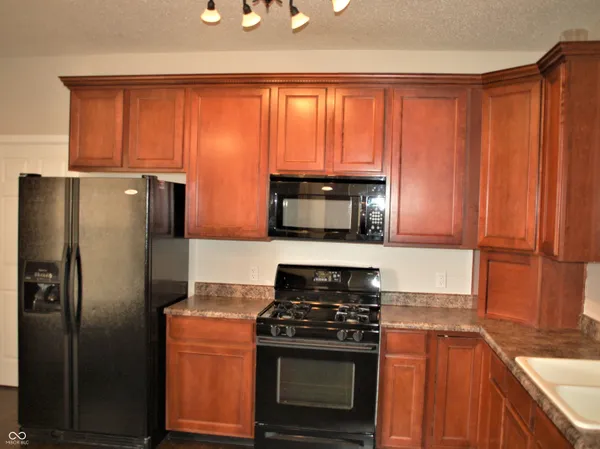 $1,750 | 8348 South Swimming Hole Lane, Pendleton, IN 46064