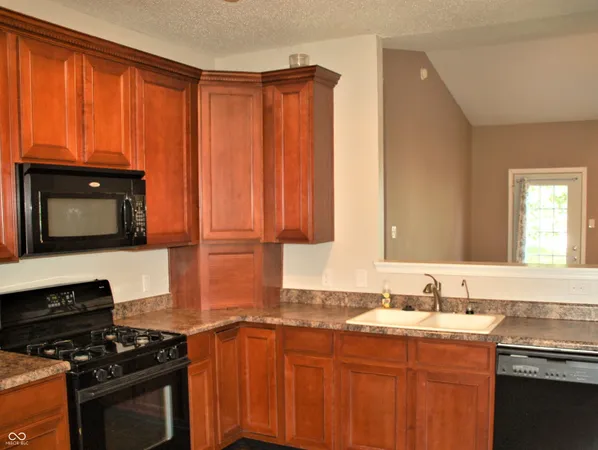 $1,750 | 8348 South Swimming Hole Lane, Pendleton, IN 46064