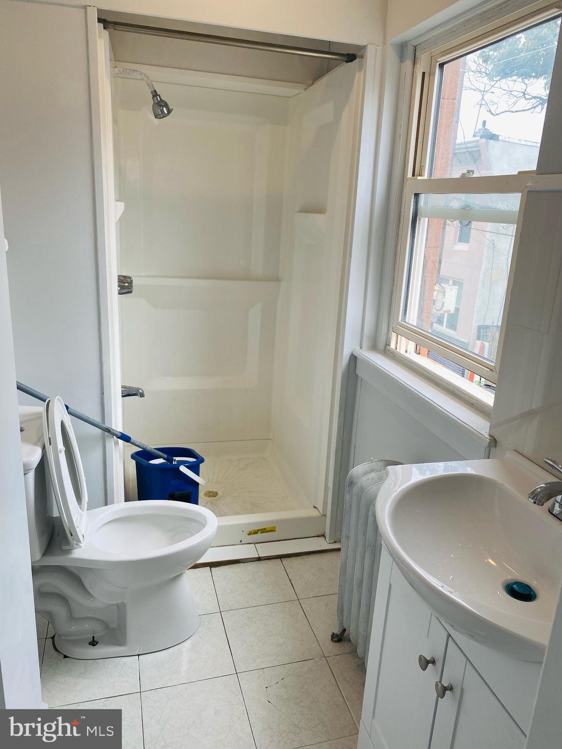 2013 South 5th Street Philadelphia, PA 19148 - Photo 12 of 16