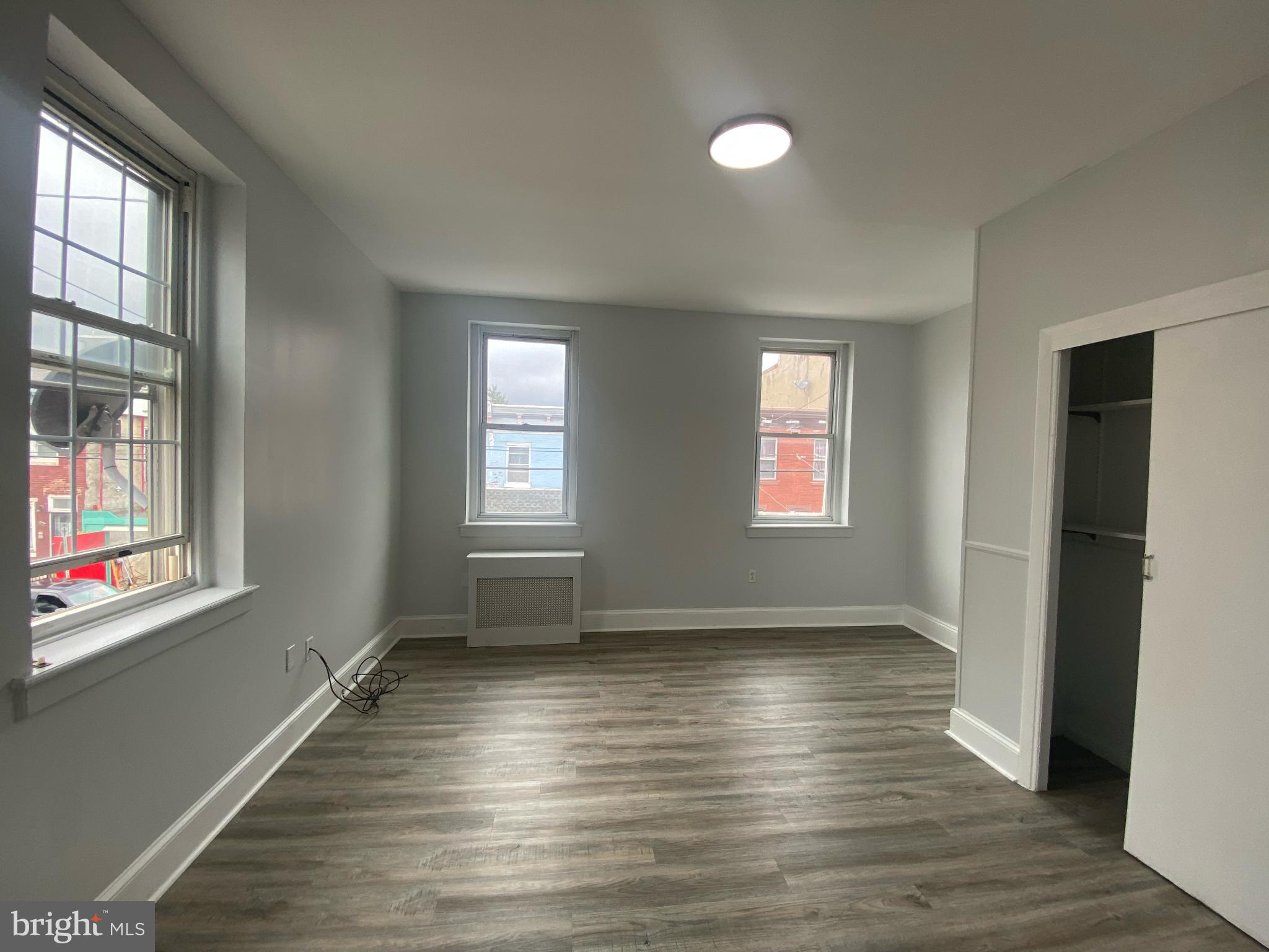 2013 South 5th Street Philadelphia, PA 19148 - Photo 13 of 16 Bright and airy space with modern charm.