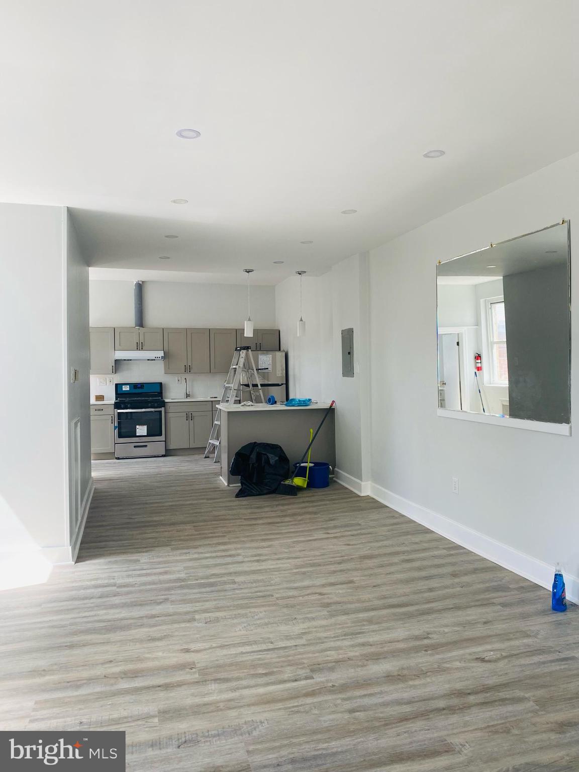 2013 South 5th Street Philadelphia, PA 19148 - Photo 15 of 16