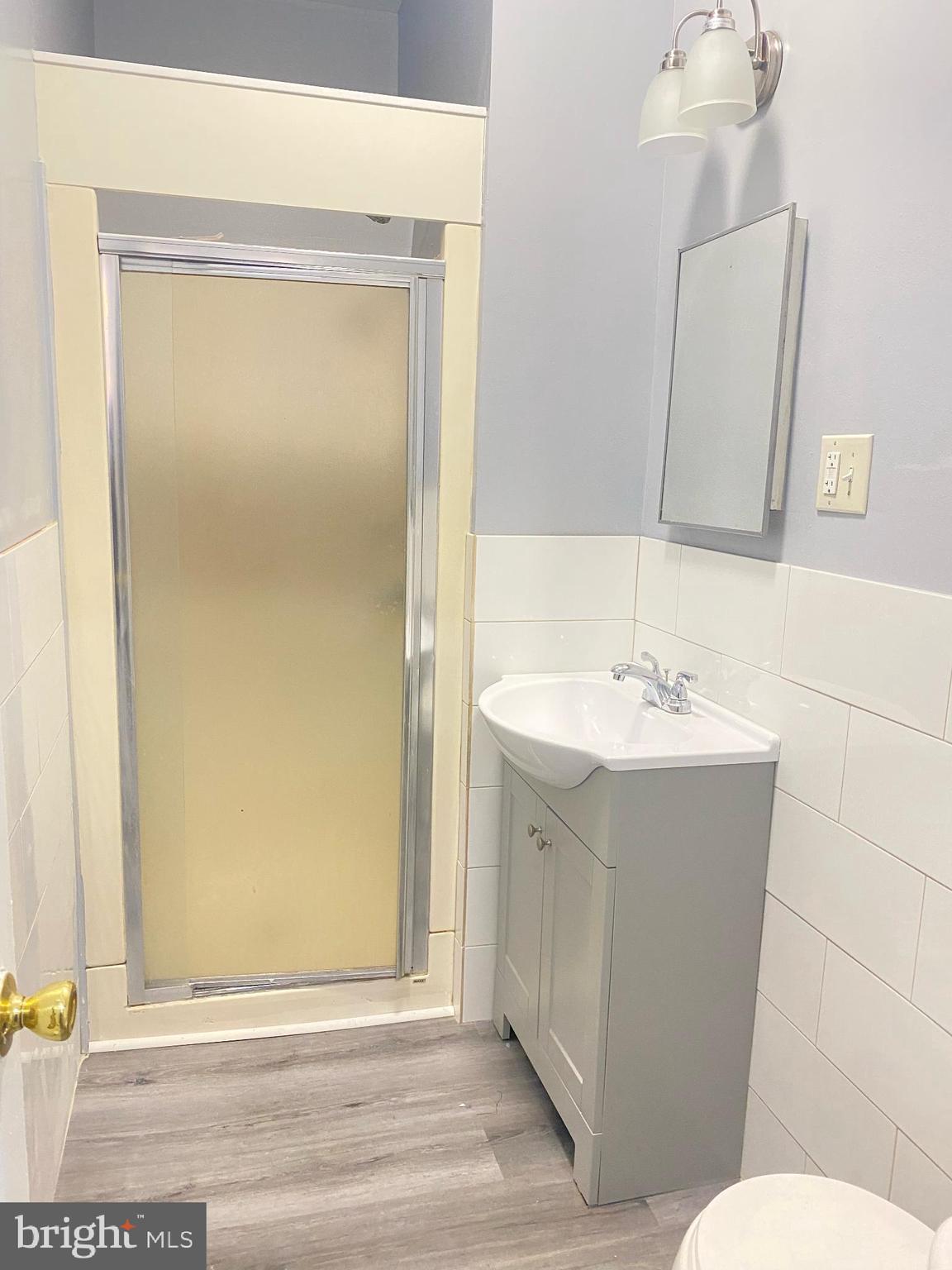 2013 South 5th Street Philadelphia, PA 19148 - Photo 8 of 16 Modern bathroom with sleek finishes.