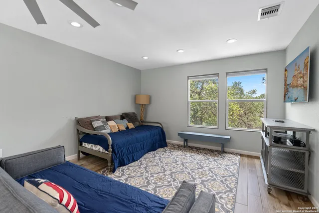 $639,995 | 12501 Park Road 37, Lakehills, TX 78063