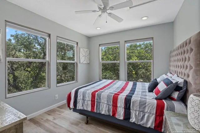 $639,995 | 12501 Park Road 37, Lakehills, TX 78063