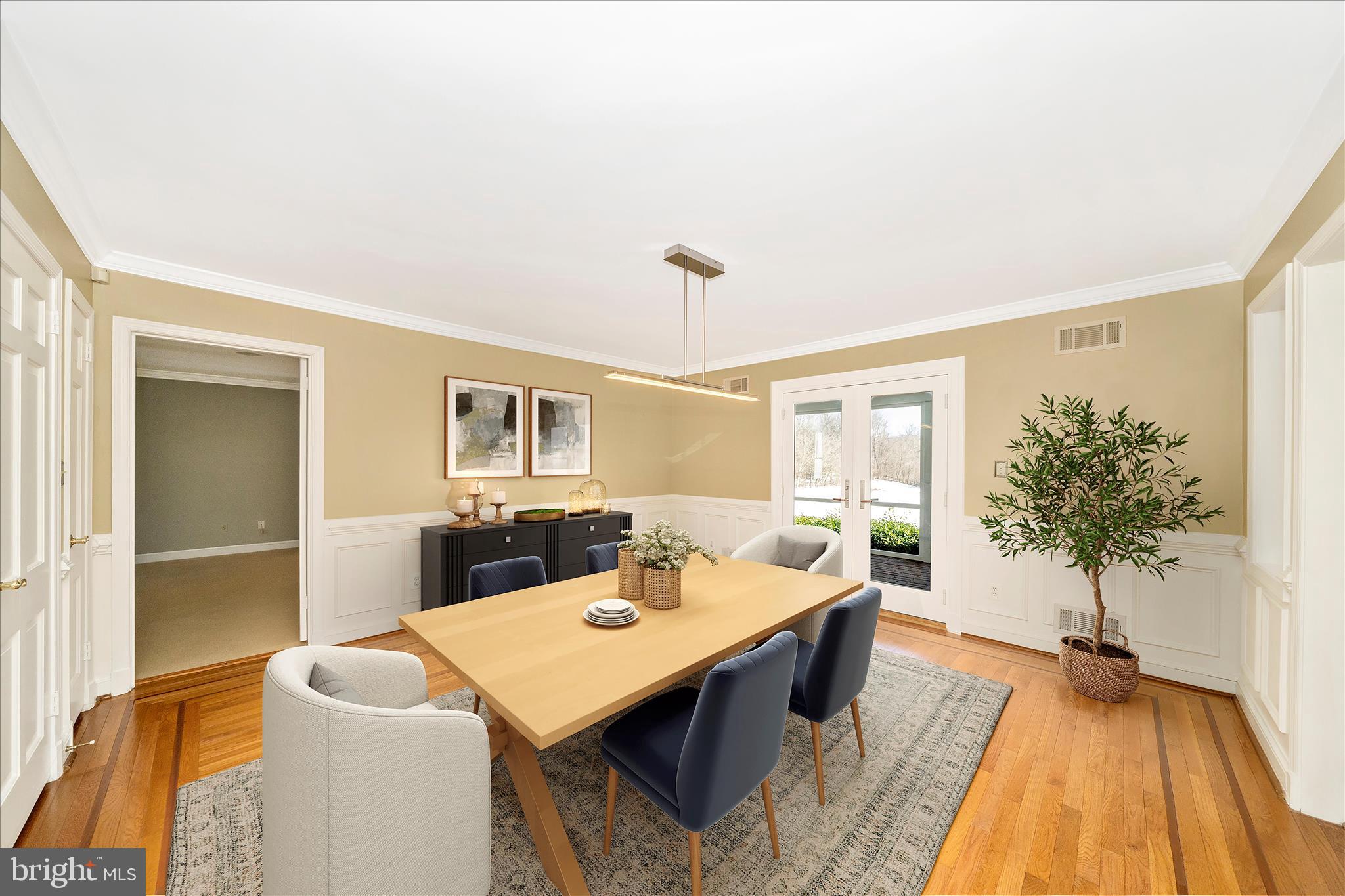 6501 Green Valley Road New Market, MD 21774 - Photo 11 of 55 Dining Room Virtually Staged