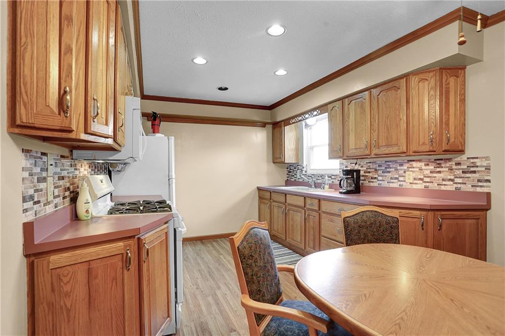 7349 Combs Road Indianapolis, IN 46237 - Photo 8 of 32 Gallery Image 8