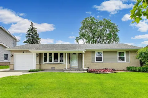 $389,900 | 241 Brookhaven Drive, Elk Grove Village, IL 60007