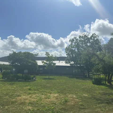 $998,900 | 165 Mari-b Center Point, Center Point, TX 78010