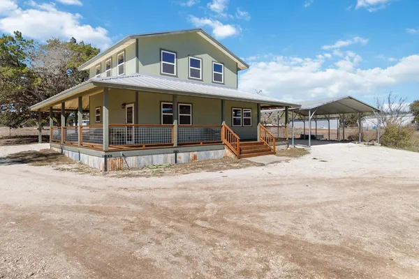 $932,000 | 165 Mari-b Center Point, Center Point, TX 78010