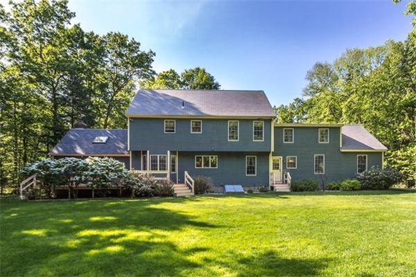 116 Stagecoach Road Lancaster, MA 01523 - Photo 3 of 18 Gallery Image 3