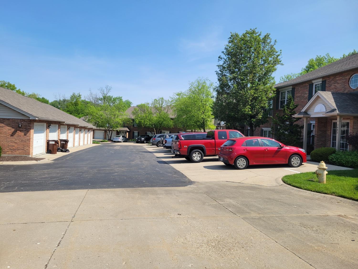 3683 Galbraith Road, Unit 32 Cincinnati, OH 45247 - Photo 2 of 30