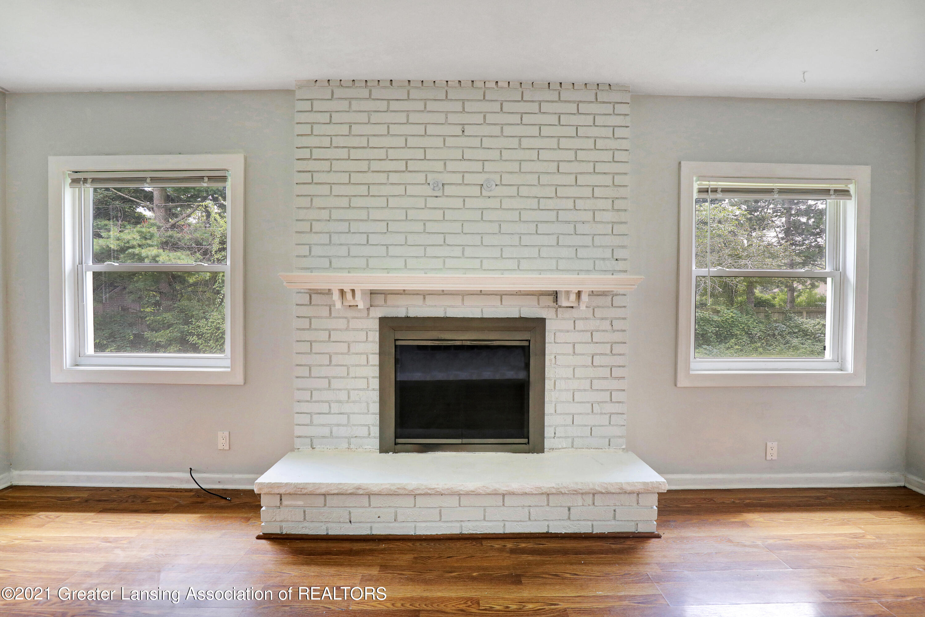1141 Haslett Road Haslett, MI 48840 - Photo 12 of 31 9I3A1108