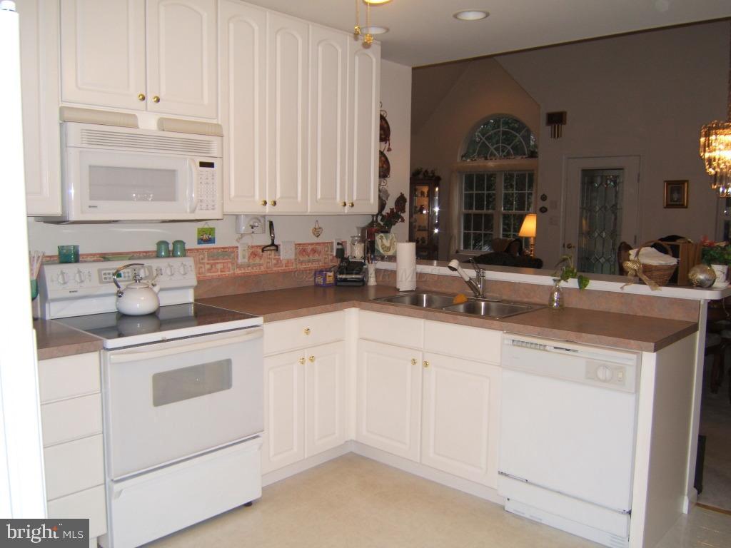 188 Windjammer Road Ocean Pines, MD 21811 - Photo 4 of 10