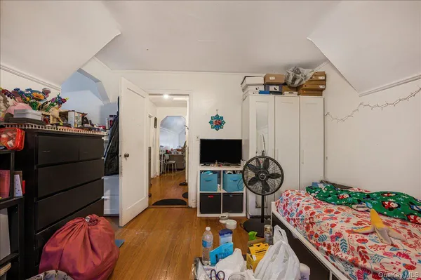 $1,235,000 | 171-08 84th Road | Jamaica Hillcrest