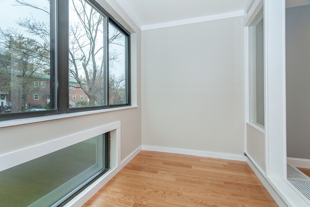 32 Juniper Street, Unit 91 Brookline, MA 02445 - Photo 8 of 10