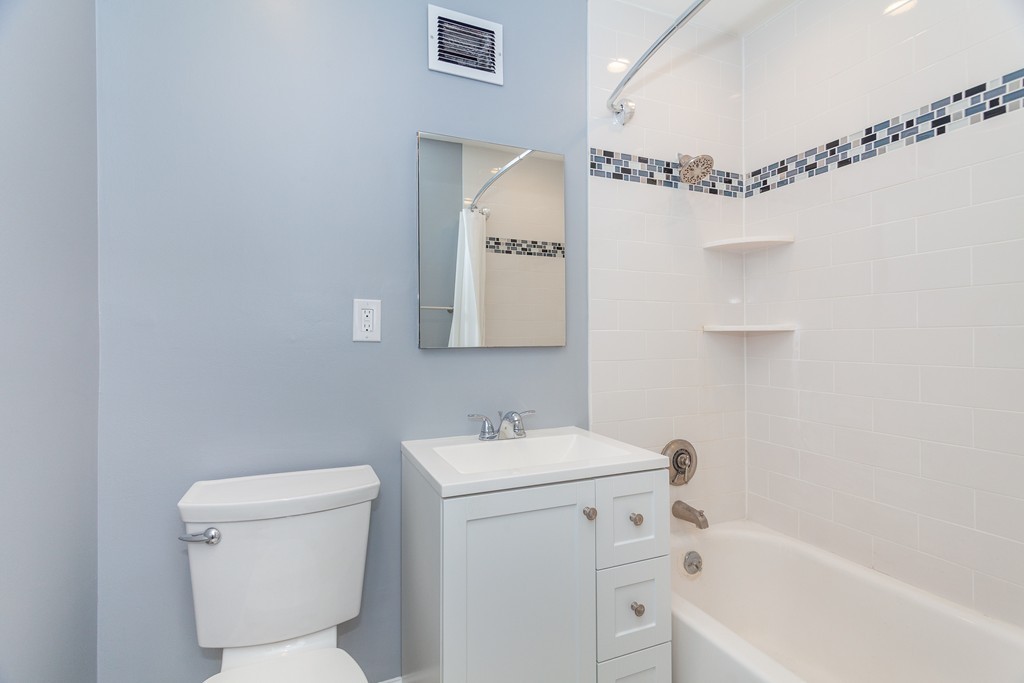 32 Juniper Street, Unit 91 Brookline, MA 02445 - Photo 9 of 10