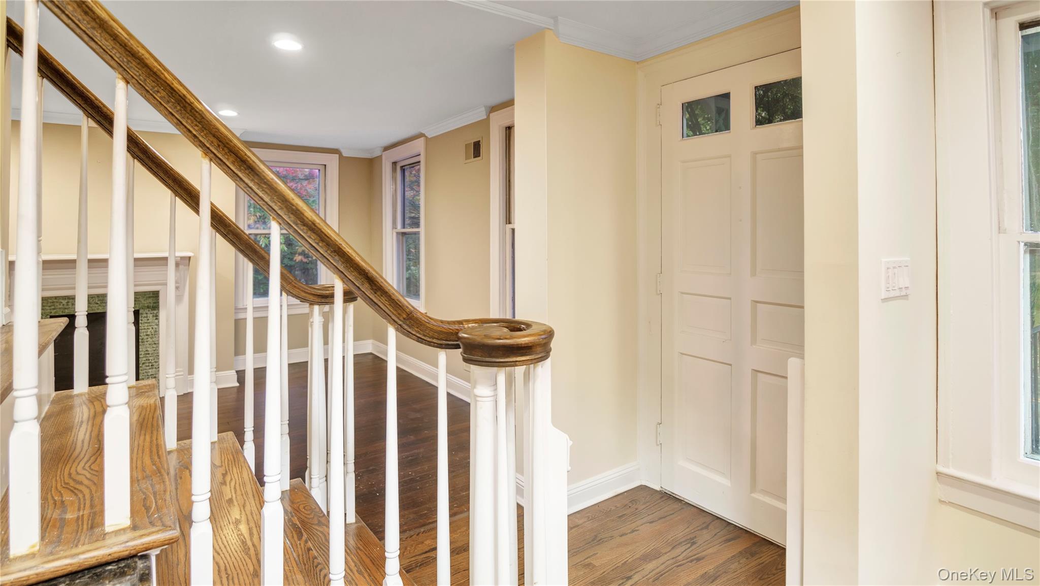 113 Buckram Road Locust Valley, NY 11560 - Photo 2 of 20 Entry and Stairs