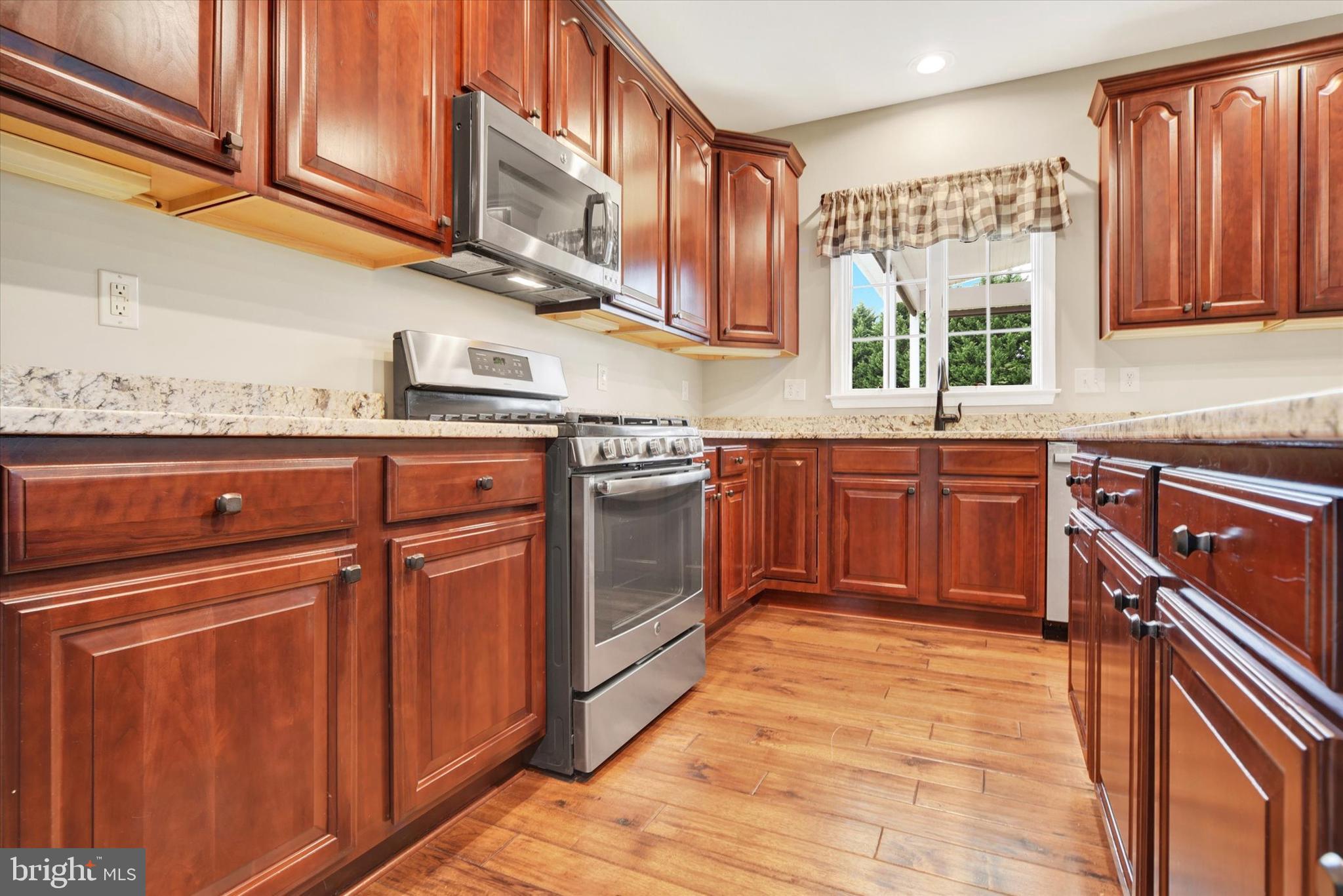 3554 Ady Road Street, MD 21154 - Photo 11 of 62 Kitchen - GE Adora appliances
