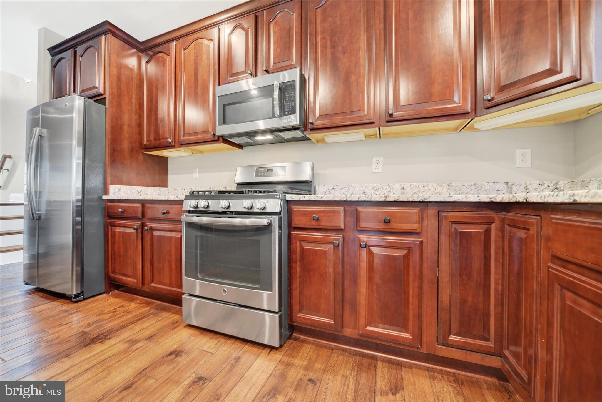 3554 Ady Road Street, MD 21154 - Photo 12 of 62 Kitchen - Gas range has 4 burners plus griddle