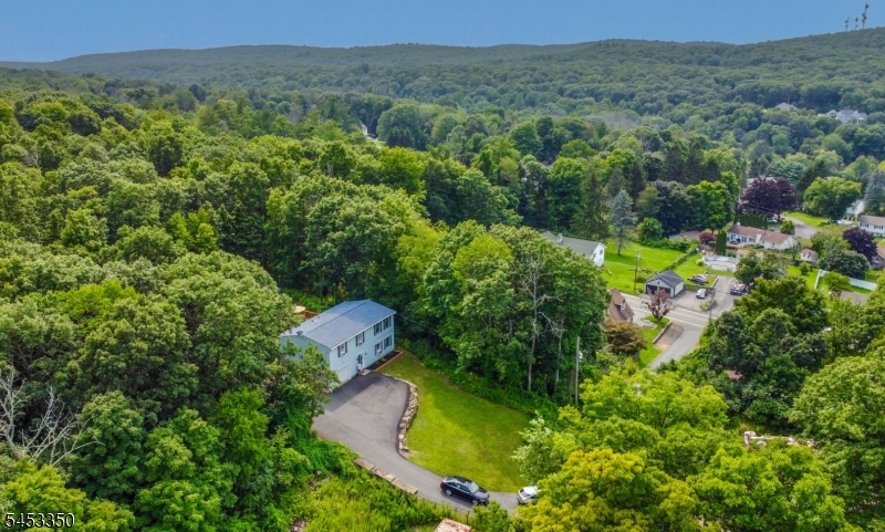 382 Rt515 Vernon, NJ 07462 - Photo 1 of 37 Gallery Image 1