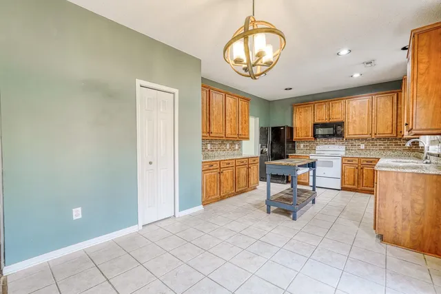 $320,000 | 125 Condor Place, Boiling Springs, SC 29316