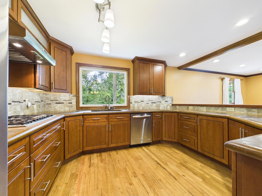 3 Dallas Road Bradford, PA 16701 - Photo 4 of 57 Gallery Image 4