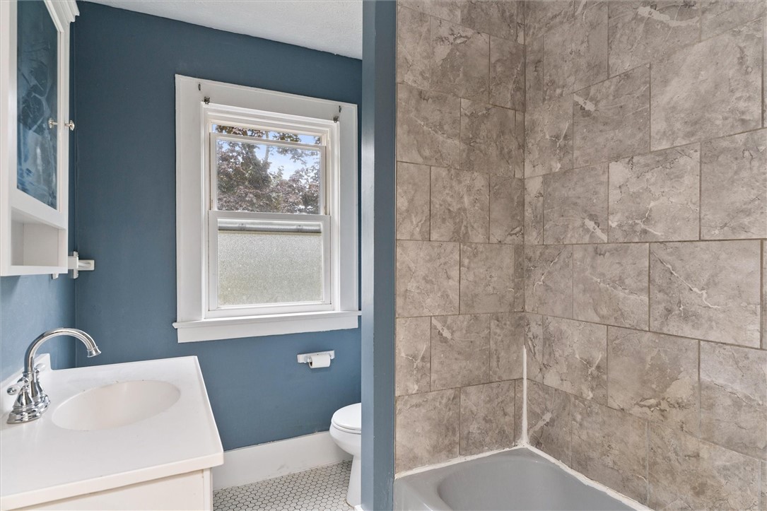 19 Genesee Park Boulevard Rochester, NY 14611 - Photo 42 of 50