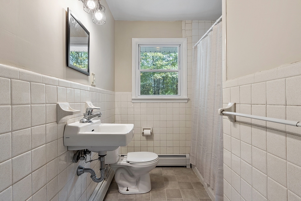 315 Highland Avenue Phillipston, MA 01331 - Photo 19 of 32