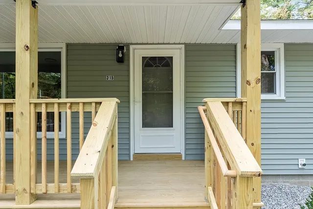 $379,900 | 315 Highland Avenue, Phillipston, MA 01331