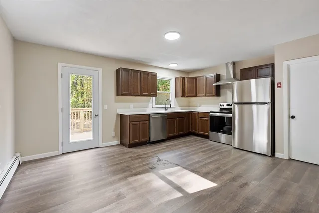 $379,900 | 315 Highland Avenue, Phillipston, MA 01331