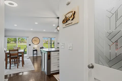$304,900 | 584 Geneva National Avenue North, Unit 6-49, Geneva, WI 53147