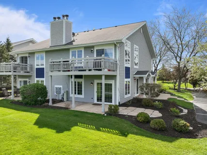 $304,900 | 584 Geneva National Avenue North, Unit 6-49, Geneva, WI 53147