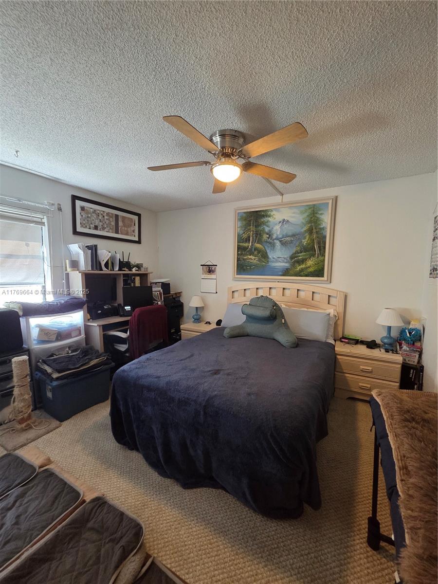 1021 Mockingbird Lane, Unit 411 Plantation, FL 33324 - Photo 18 of 42