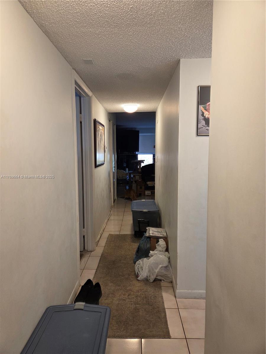 1021 Mockingbird Lane, Unit 411 Plantation, FL 33324 - Photo 10 of 42