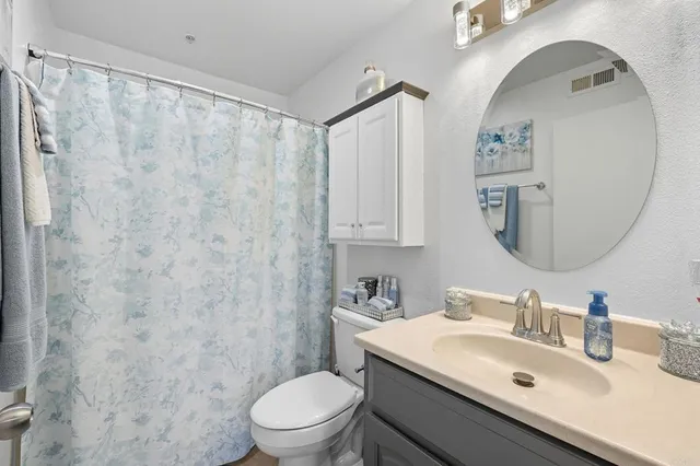 $540,000 | 2083 Lakeridge Circle, Unit 104, Chula Vista, CA 91913