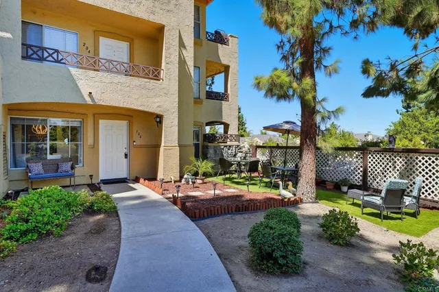 $540,000 | 2083 Lakeridge Circle, Unit 104, Chula Vista, CA 91913