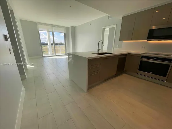 $2,800 | 2000 Metropica Way, Unit 307, Sunrise, FL 33323