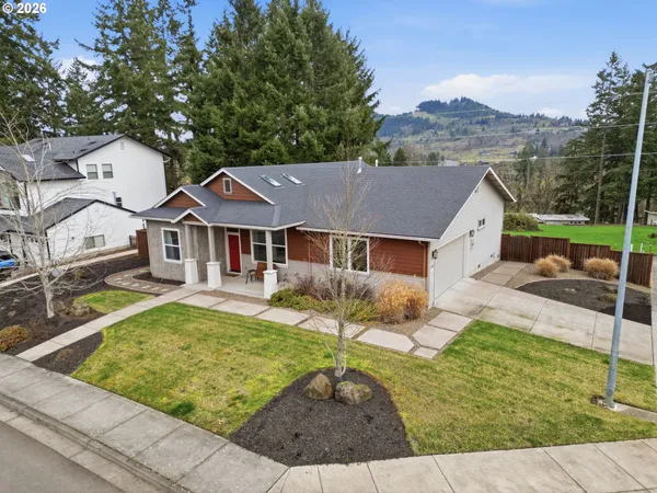 $625,000 | 3710 River Heights Drive, Springfield, OR 97477
