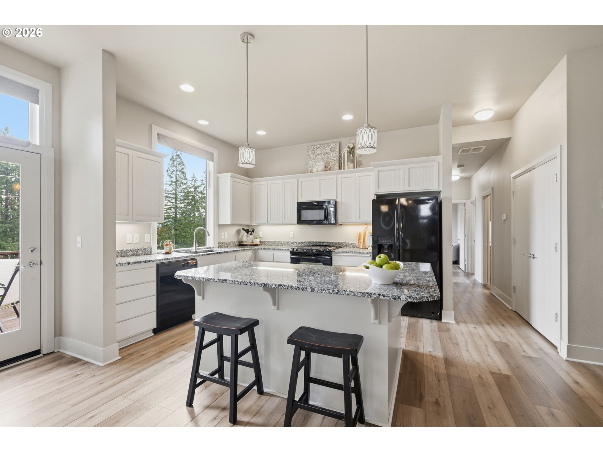 3710 River Heights Drive Springfield, OR 97477 - Photo 12 of 48