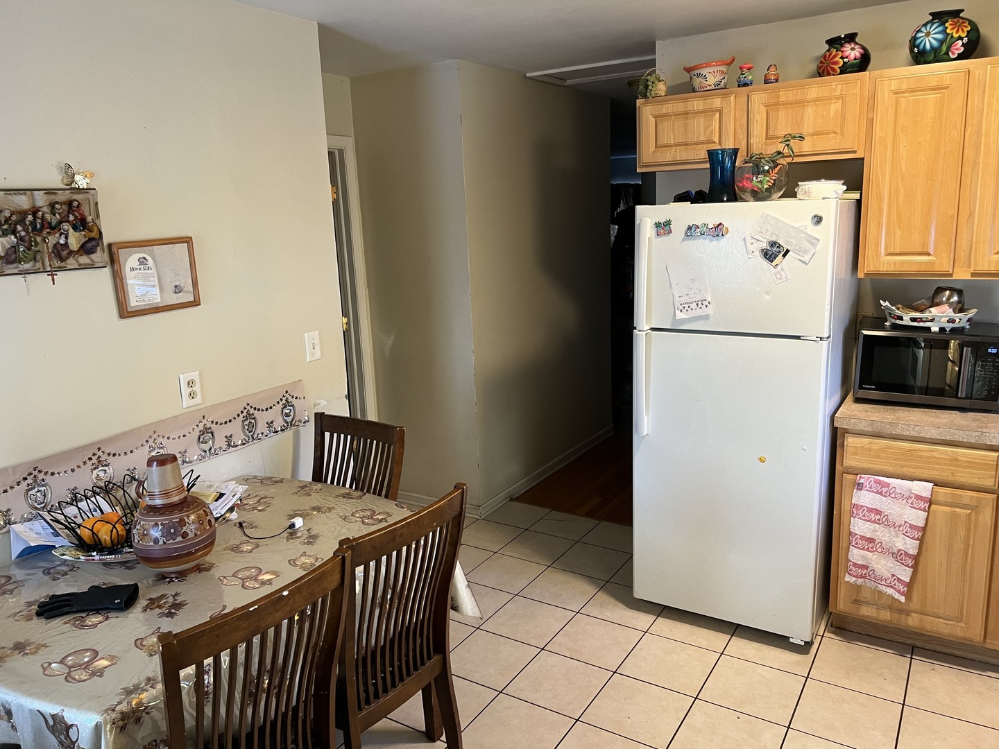1105 Indian Avenue Aurora, IL 60505 - Photo 11 of 35 a utility room with dryer and washer