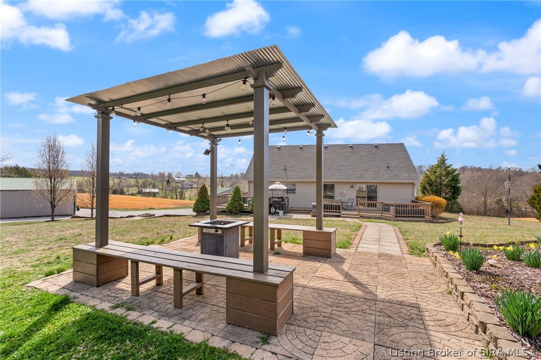 1236 Walts Road Georgetown, IN 47122 - Photo 17 of 83 Enjoy your summer nights out by the fire!