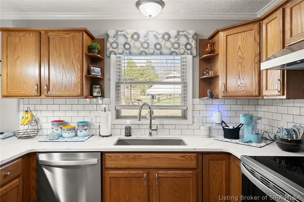 $689,900 | 1236 Walts Road, Georgetown, IN 47122