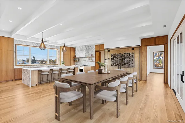 $13,995,000 | 32 Quogo Neck Lane, Quogue, NY 11959