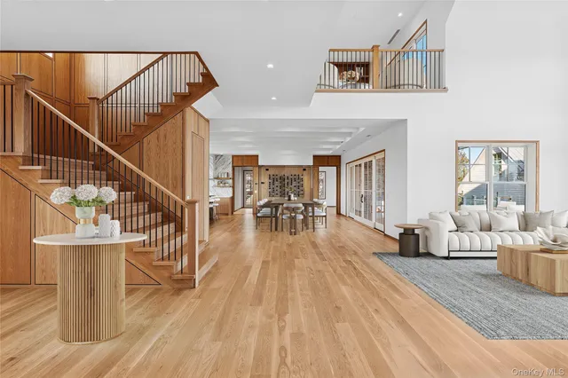 $13,995,000 | 32 Quogo Neck Lane, Quogue, NY 11959