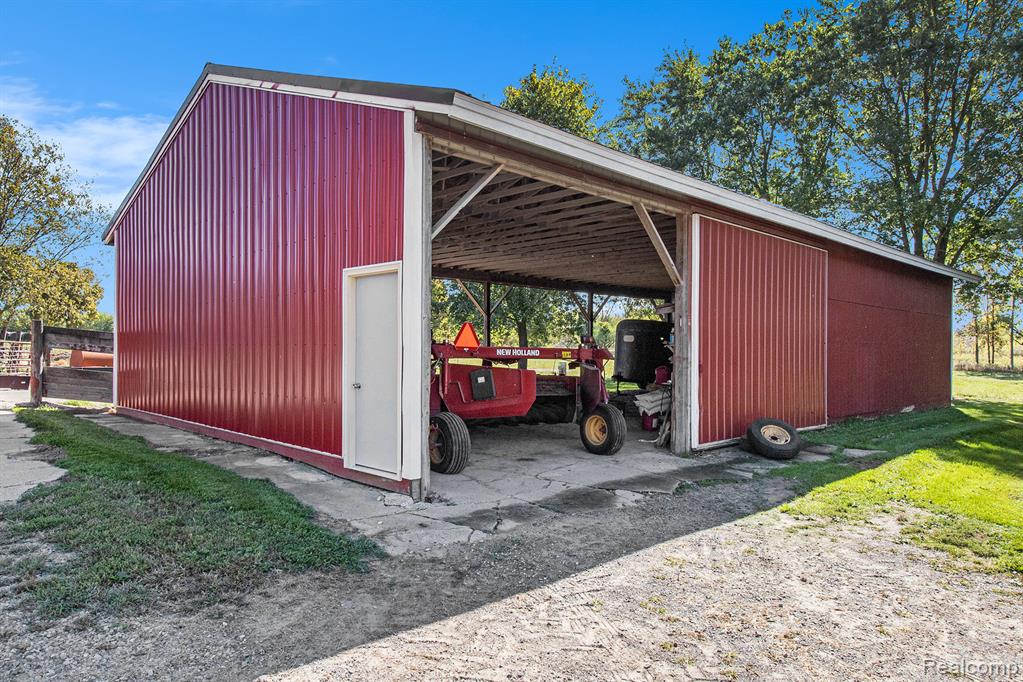 3145 Cedar Lake Road Howell, MI 48843 - Photo 19 of 27 Gallery Image 19