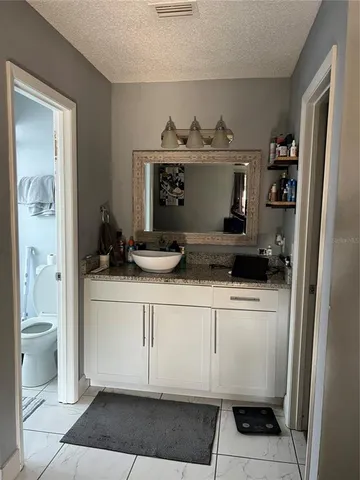 $2,500 | 7556 Covedale Drive, Orlando, FL 32818