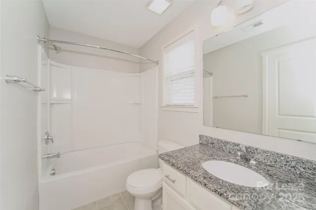 $2,075 | 8043 Gleen Oak Lane, Huntersville, NC 28078